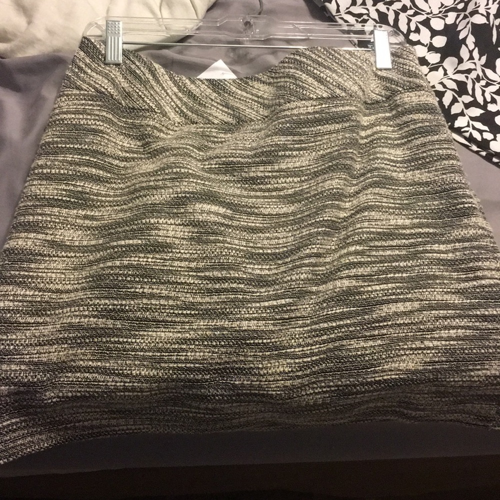 Loft black and white tweed skirt